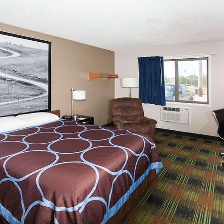 Hotel Super 8 By Wyndham Keokuk Esterno foto