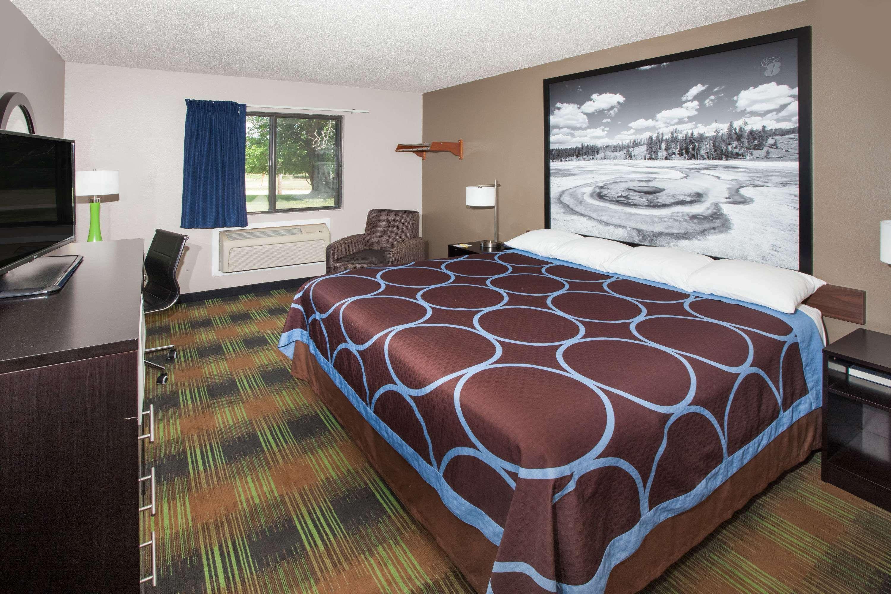 Hotel Super 8 By Wyndham Keokuk Esterno foto